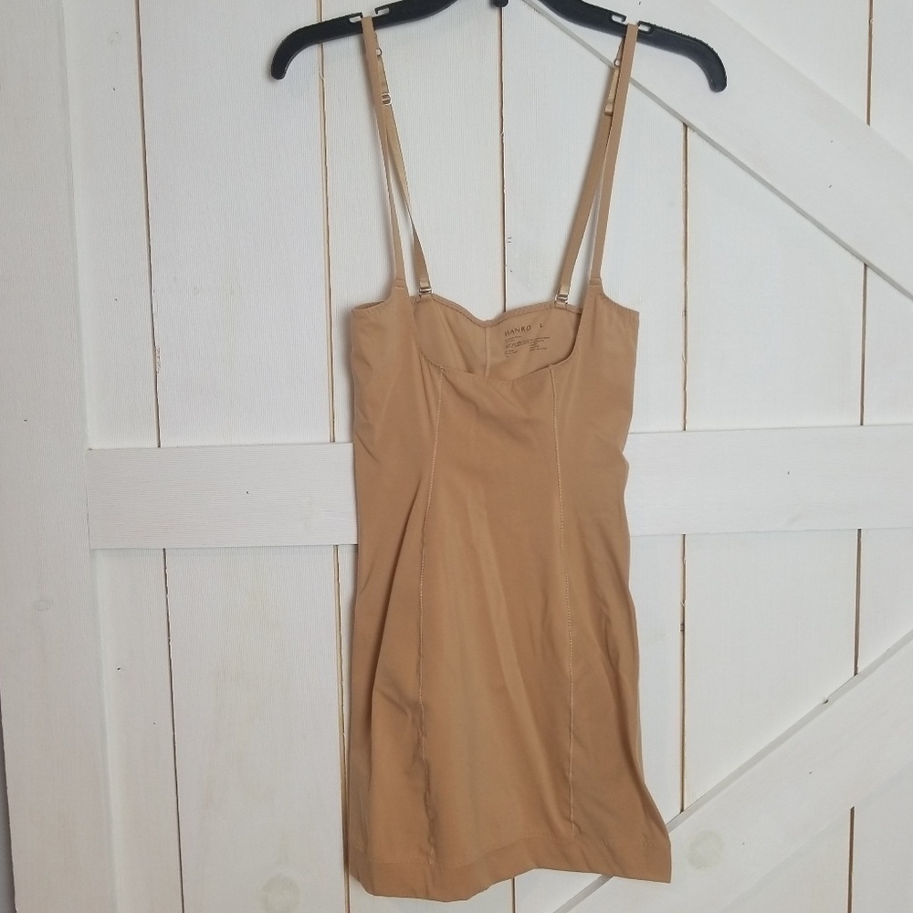 Hanro open bust shapewear skirt Large